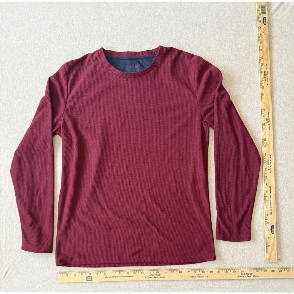 Nomad Men's Large Red Cold Weather Long Sleeve Insulated Thermal Shirt
